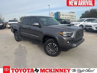 Used 2021 Toyota Tacoma TRD Sport video 1