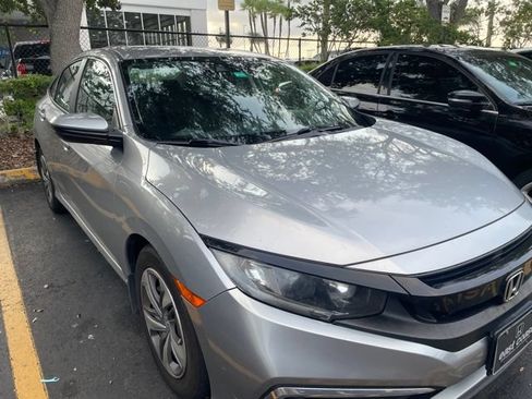 Used 2019 Honda Civic LX image 2