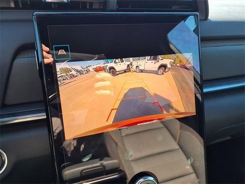 New 2026 GMC Terrain AT4 w/ Convenience Package III image 17