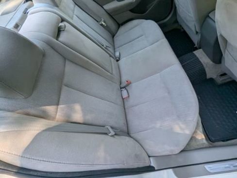 Used 2012 Nissan Altima 2.5 S w/ Convenience Pkg FWD image 21