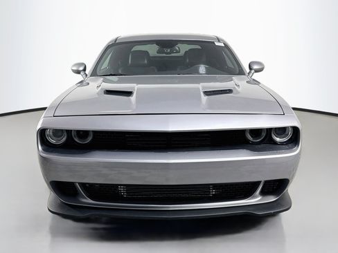 Used 2016 Dodge Challenger R/T Scat Pack w/ Leather Interior Group RWD image 2