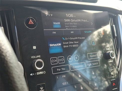 Used 2023 Subaru Outback Limited XT image 3