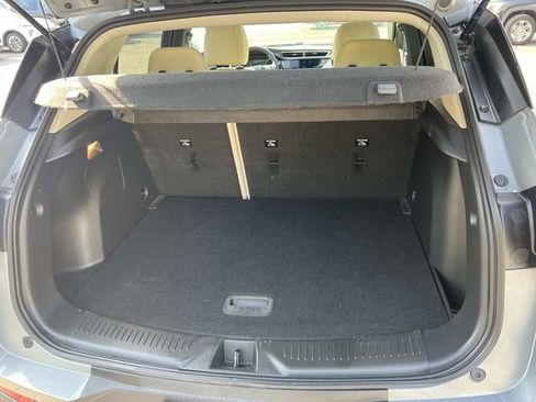 Used 2023 Buick Encore GX Preferred w/ Cold Weather Comfort Package FWD image 11