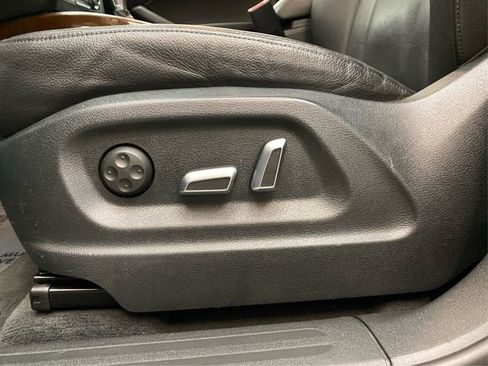 Used 2015 Audi Q5 2.0T Premium Plus w/ Technology Package image 24