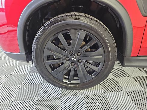 Used 2023 Mitsubishi Outlander Sport LE AWD/4WD image 10