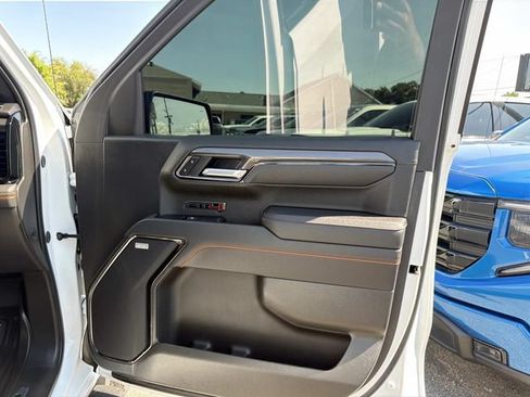 Used 2026 GMC Sierra 1500 AT4 w/ AT4 Premium Package AWD/4WD image 18