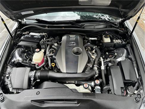Used 2017 Lexus IS 200t w/ Navigation System Package RWD image 28