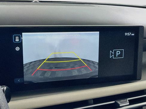 Used 2025 Hyundai Tucson SEL FWD image 23