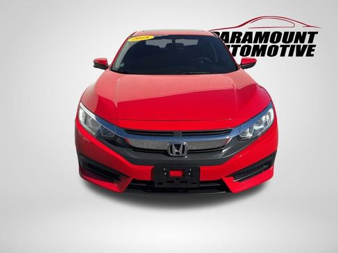 Used 2018 Honda Civic EX image 2