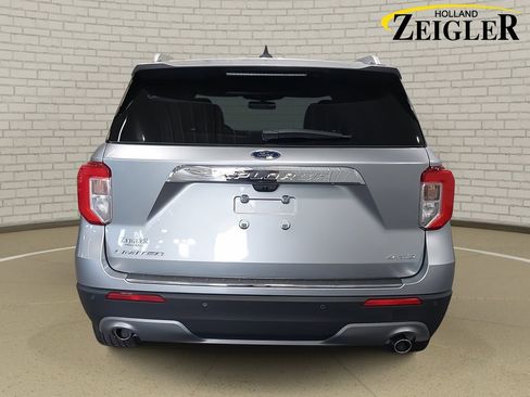 Used 2022 Ford Explorer Limited image 6