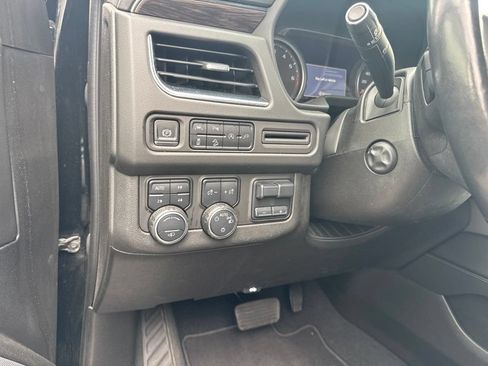 Used 2021 Chevrolet Tahoe Z71 w/ Z71 Off-Road Package AWD/4WD image 8