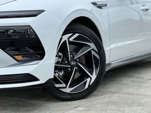 New 2026 Hyundai Sonata SEL AWD/4WD image 2