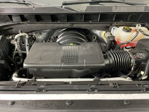 Used 2024 Chevrolet Silverado 1500 RST w/ Redline Edition AWD/4WD image 26
