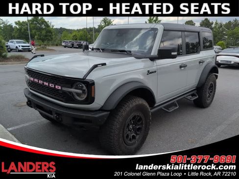 Used 2024 Ford Bronco Wildtrak AWD/4WD image 1