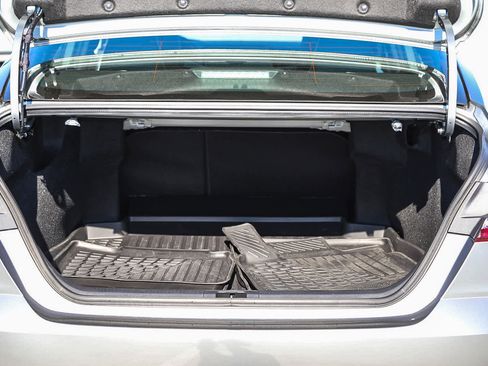 Used 2026 Toyota Camry SE w/ Convenience Package image 25