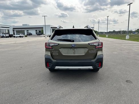Used 2020 Subaru Outback Touring XT AWD/4WD image 8