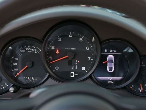 Used 2017 Porsche 911 Carrera image 42