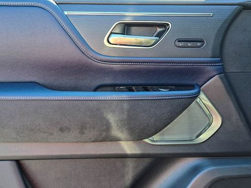 New 2026 INFINITI QX80 4WD w/ Sport Exterior Package image 11