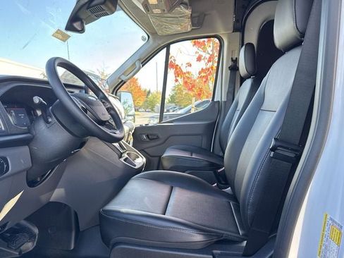 New 2026 Ford Transit 250 148 Medium Roof w/ Load Area Protection Package image 11