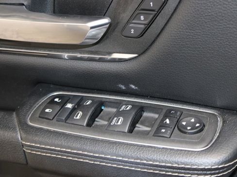 Used 2024 RAM 1500 Laramie image 39