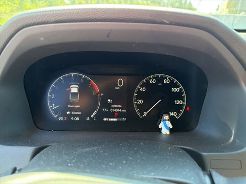 Used 2024 Honda Ridgeline Sport image 13