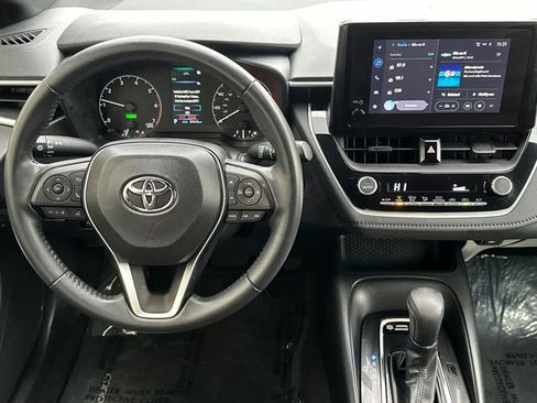 Used 2023 Toyota Corolla SE image 14
