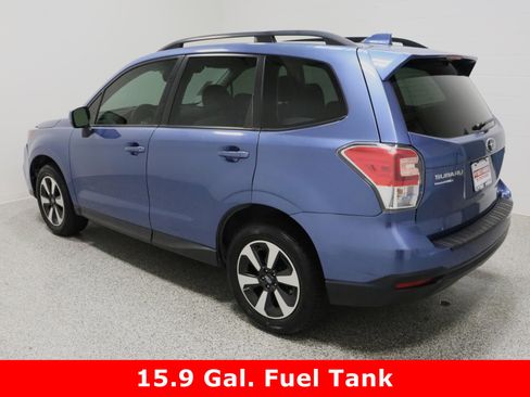 Used 2018 Subaru Forester 2.5i Premium image 9