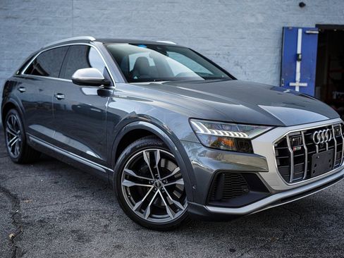 Used 2021 Audi SQ8 Prestige w/ Prestige Package image 9