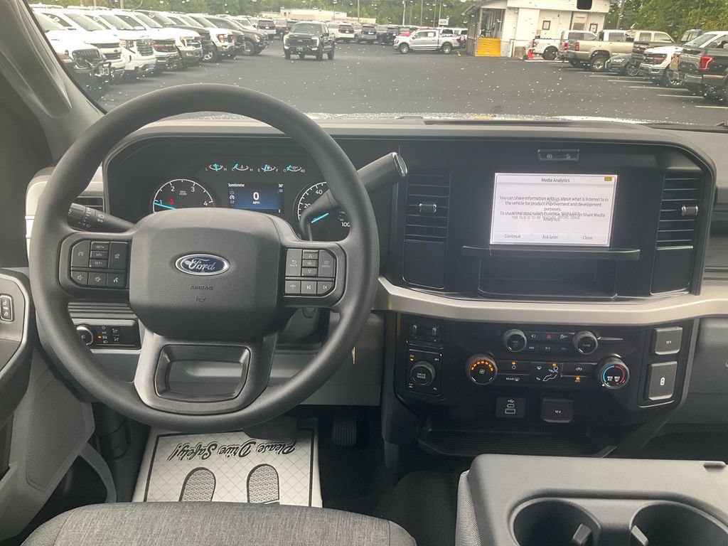 New 2026 Ford F250 XL w/ STX Appearance Package AWD/4WD image 20