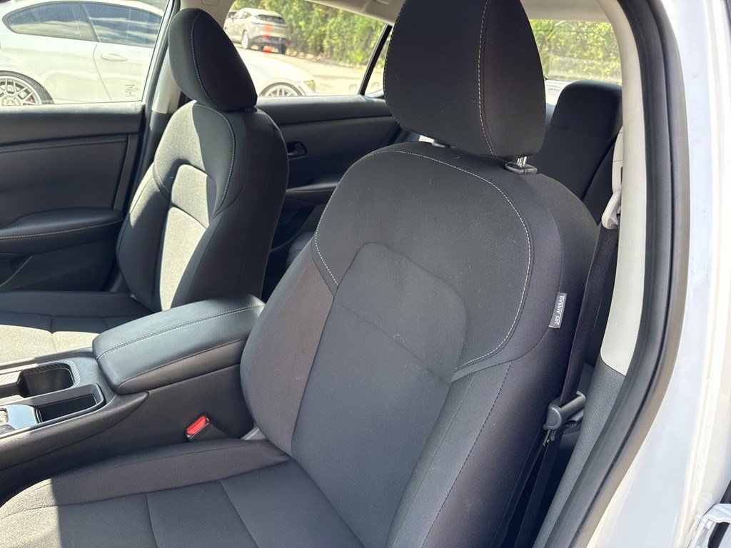 Used 2025 Nissan Sentra S FWD image 15