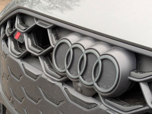 Used 2025 Audi S5 Premium Plus image 11