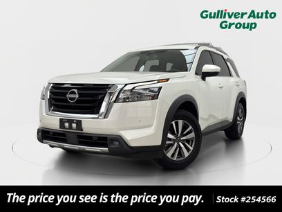 Used 2022 Nissan Pathfinder SL