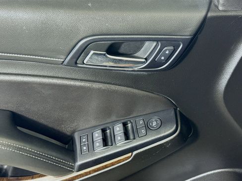 Used 2019 Chevrolet Tahoe LT image 23