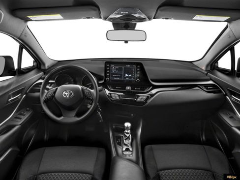 Used 2021 Toyota C-HR Limited image 4