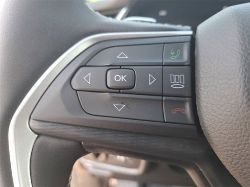 New 2025 Jeep Grand Cherokee Altitude w/ Trailer Tow Package image 17