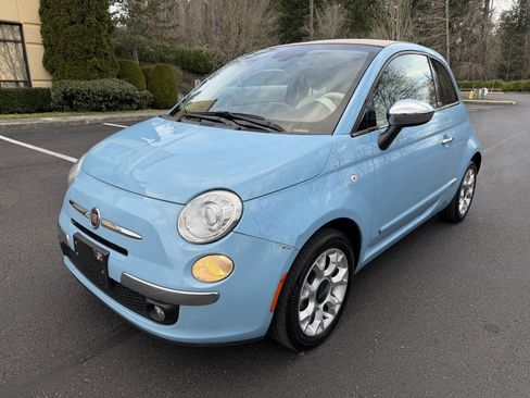 Used 2017 FIAT 500 Lounge image 1