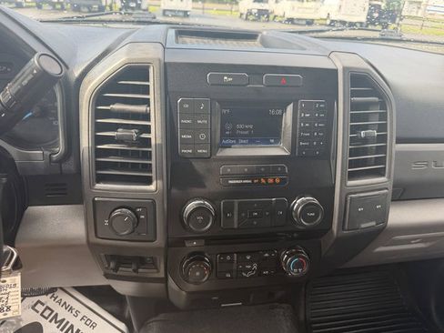 Used 2018 Ford F250 XL w/ Power Equipment Group RWD image 13