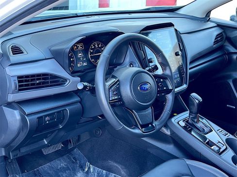 Used 2025 Subaru Crosstrek 2.5i Limited w/ Crosstrek Mirror Package image 9