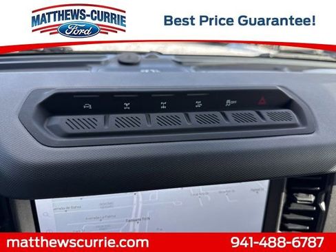 New 2025 Ford Bronco Badlands image 17