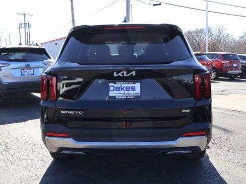 New 2026 Kia Sorento S AWD/4WD image 6