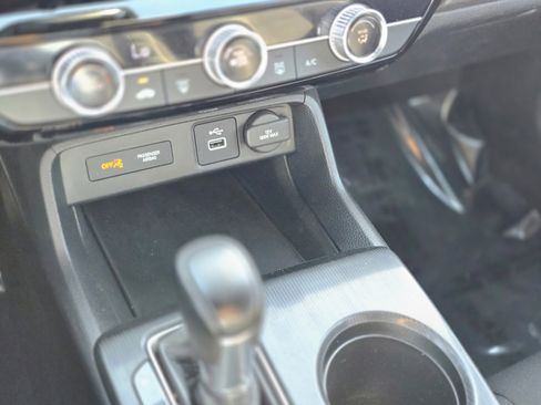 Certified 2023 Honda Civic Sport image 32