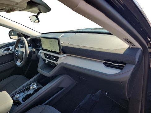 New 2026 Ford Explorer Active image 26