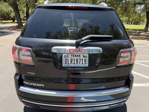 Used 2015 GMC Acadia SLT w/ Technology Package FWD image 4