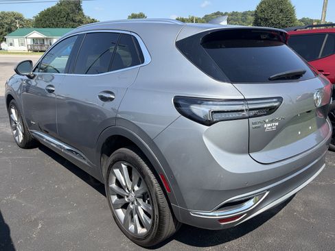 Used 2023 Buick Envision Avenir AWD/4WD image 3