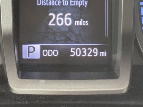 Used 2023 Toyota Tacoma SR5 image 31