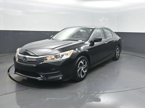 Used 2016 Honda Accord LX image 2