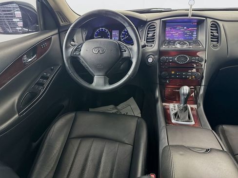 Used 2017 INFINITI QX50 2WD w/ Premium Plus Package image 30