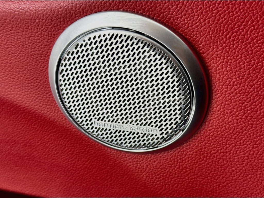 Used 2020 Alfa Romeo Giulia Quadrifoglio RWD image 12