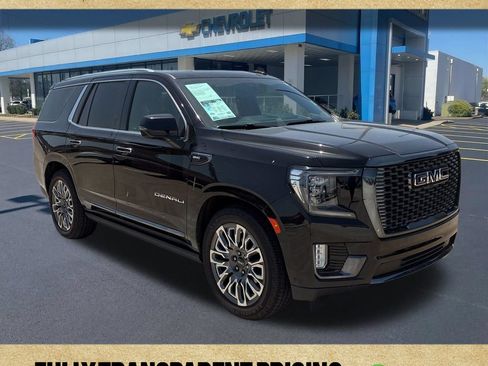 Used 2023 GMC Yukon Denali Ultimate AWD/4WD image 13