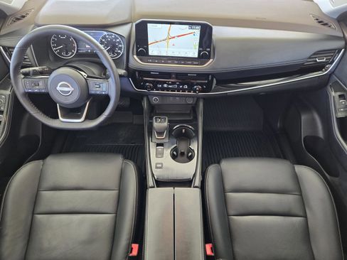 Used 2023 Nissan Rogue SL w/ SL Premium Package image 27